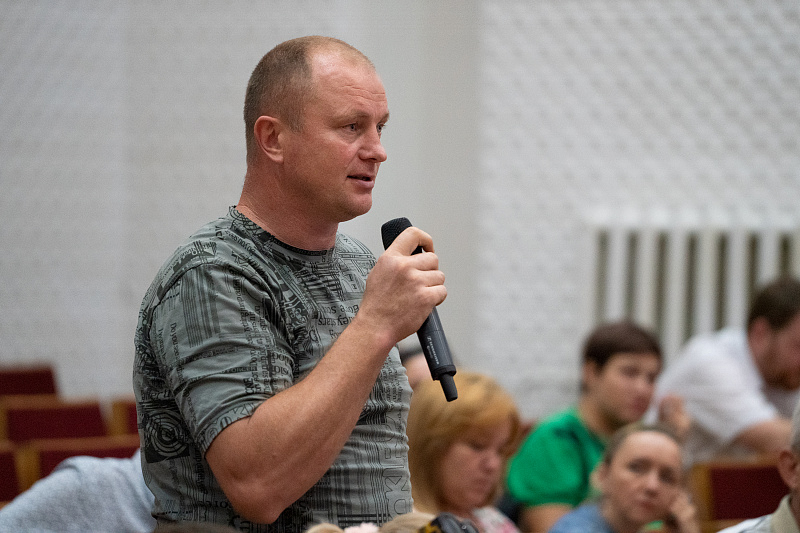 Мэр Сочи Алексей Копайгородский провел встречу жителями Молдовского сельского округа