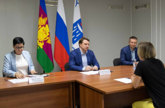 Алексей Копайгородский провел личный прием жителей Лазаревского района