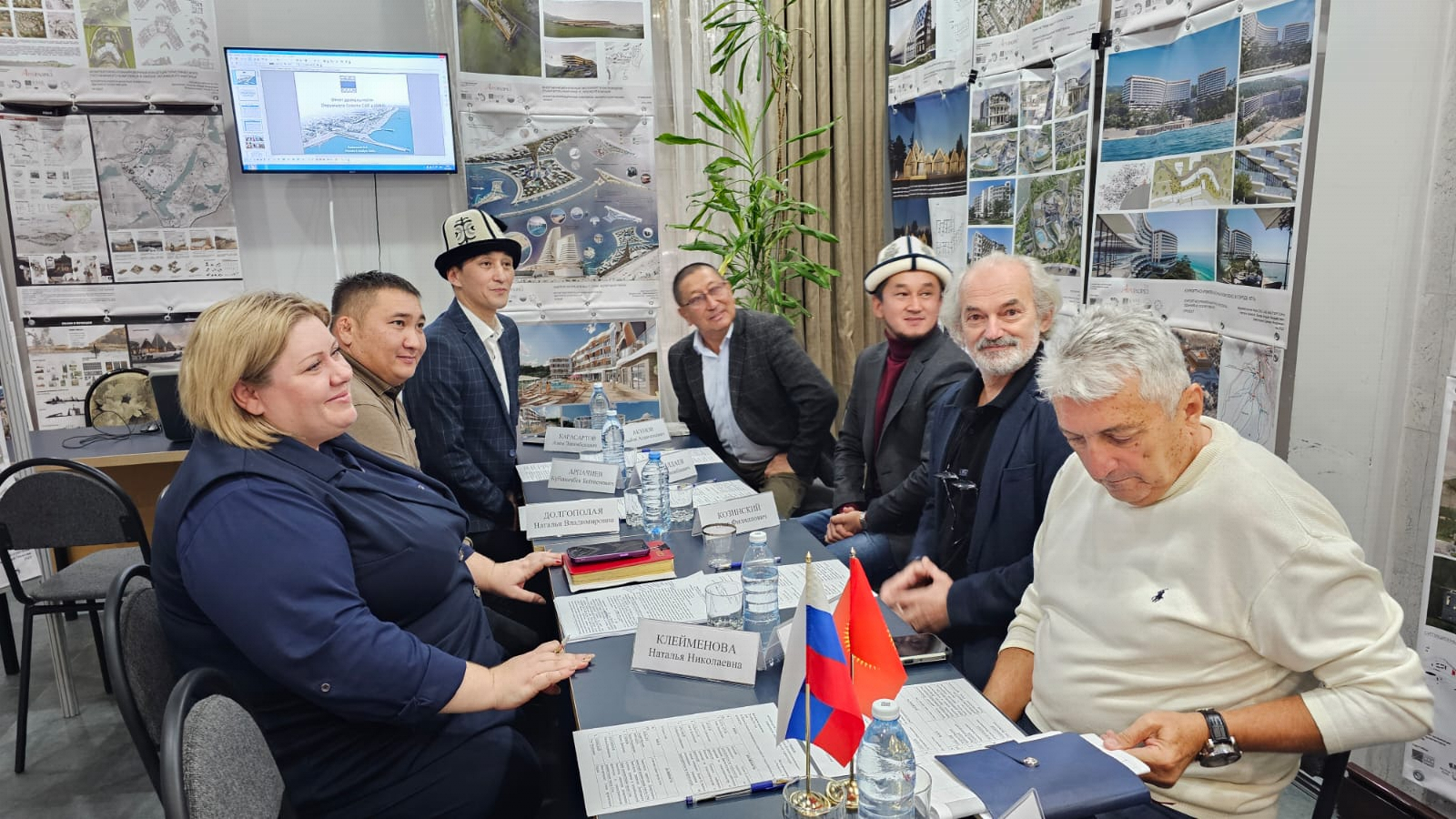 Члены Градостроительного совета встретились с делегацией архитекторов Кыргызской республики