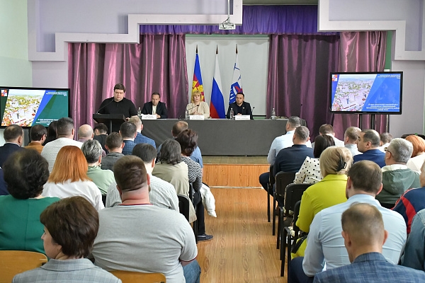 В Сочи состоялся сход граждан ТОС «Завокзальный»