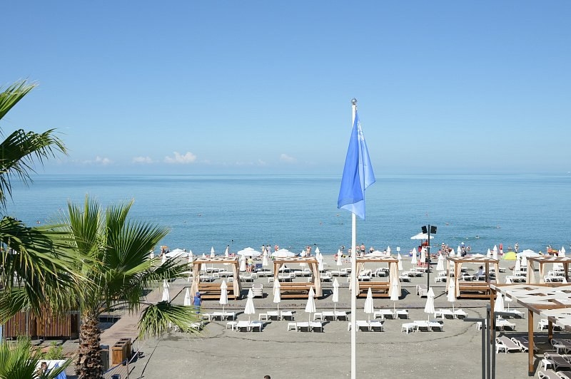 42 пляжа Сочи стали обладателями «Синих флагов»