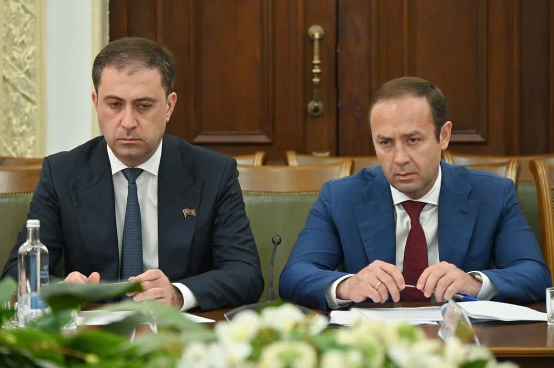 Члены Градостроительного совета приняли участие в совещании по опасным геологическим процессам