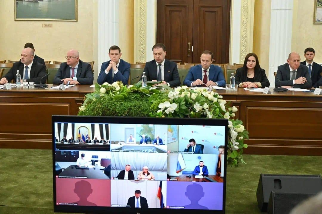 Члены Градостроительного совета приняли участие в совещании по опасным геологическим процессам