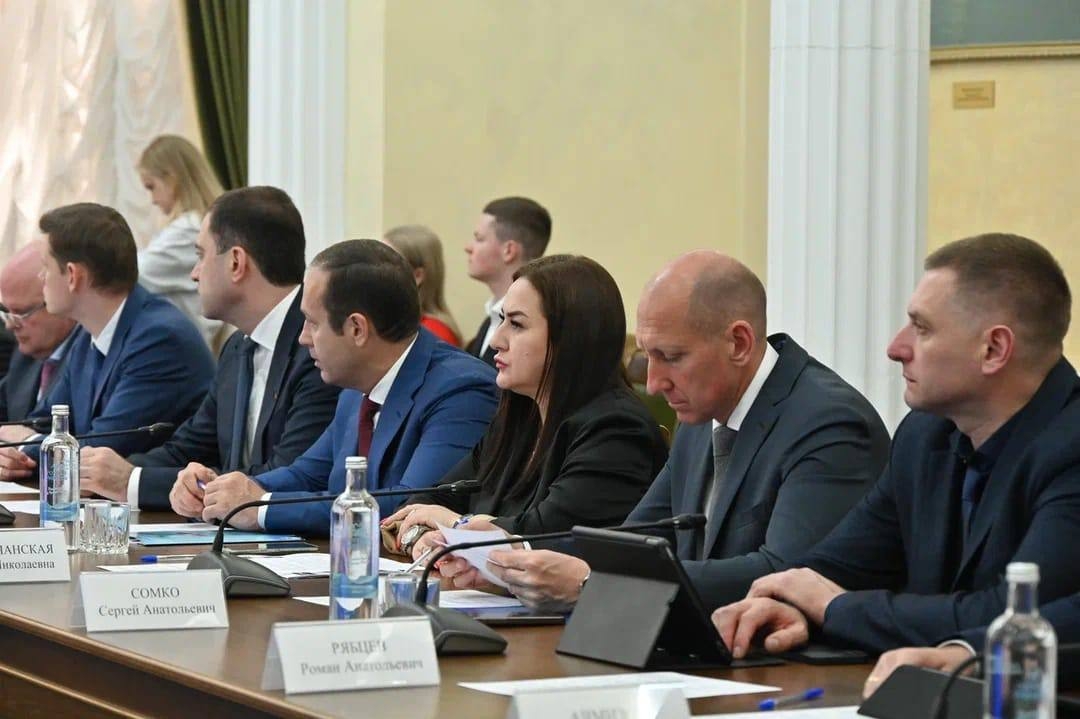 Члены Градостроительного совета приняли участие в совещании по опасным геологическим процессам